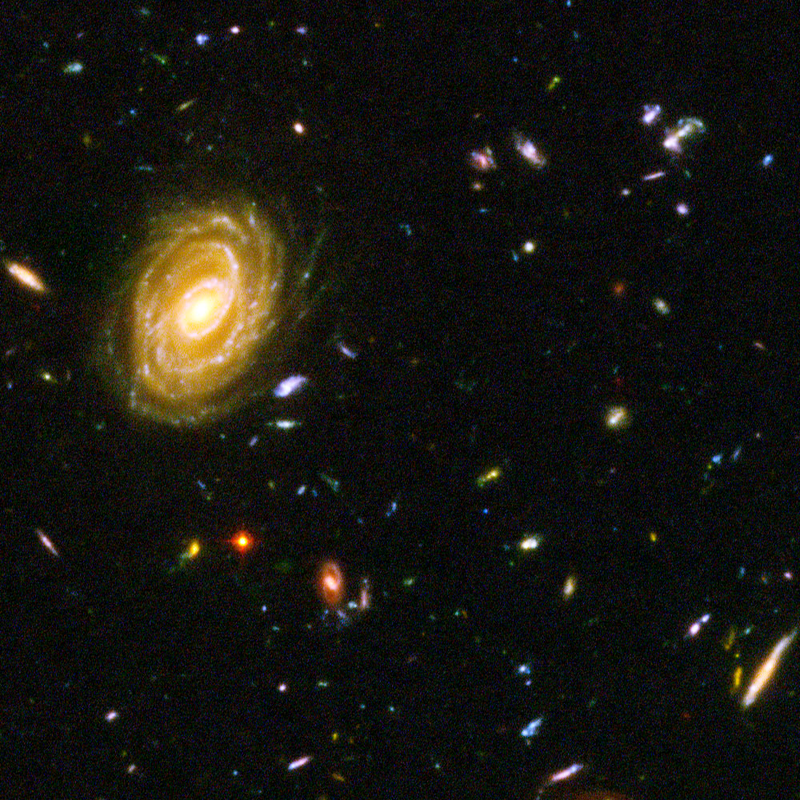 Illustration for article titled Recharge Your Cosmic Awe With These Images Of Galaxies In Deep Space